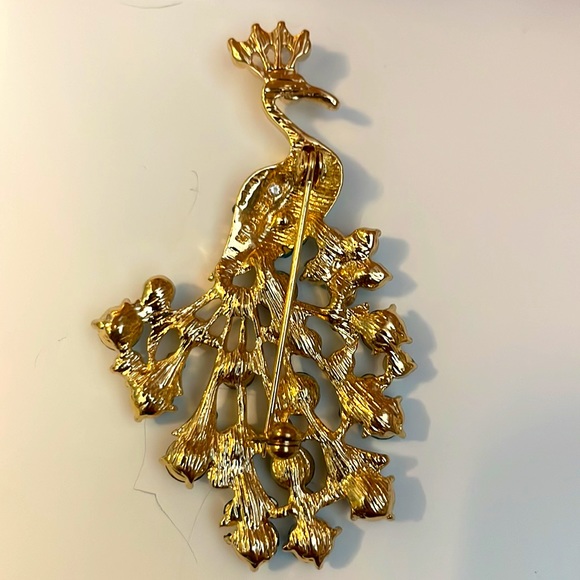 Monet Rhinestone Peacock Brooch - Picture 2 of 4